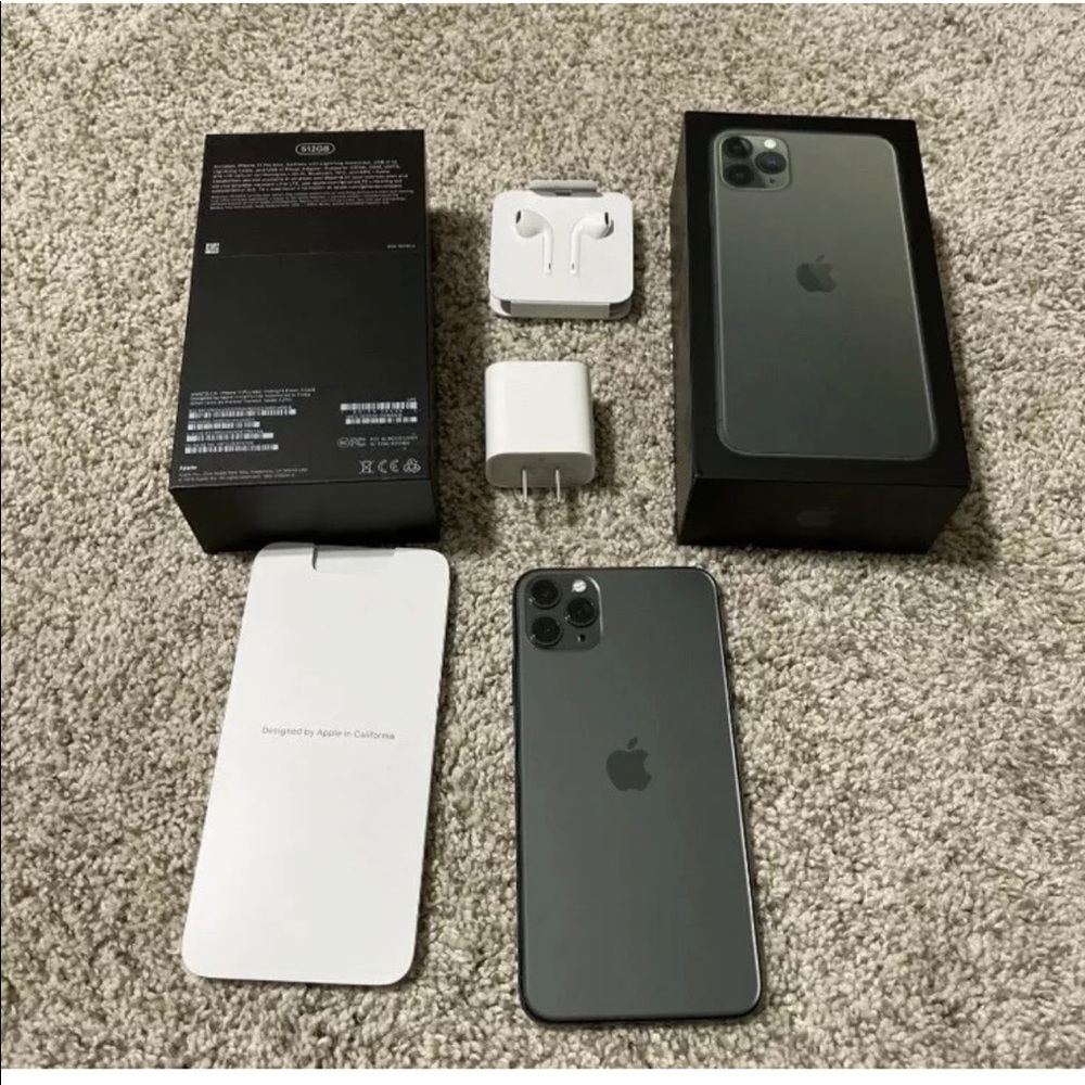 Apple iPhone 11 Pro Max 256GB Space Gray Unlocked